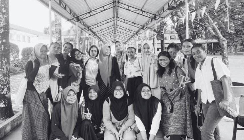 DILEMA MAHASISWA BARU: BELAJAR DI MANA JIKA RUANG KELAS TIDAK ADA?